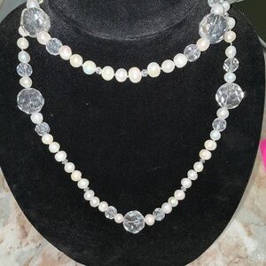 #32. VINTAGE- STUNNING DIANA VENEZIA STERLING NECKLACE ROCK CRYSTAL PEARL 33"